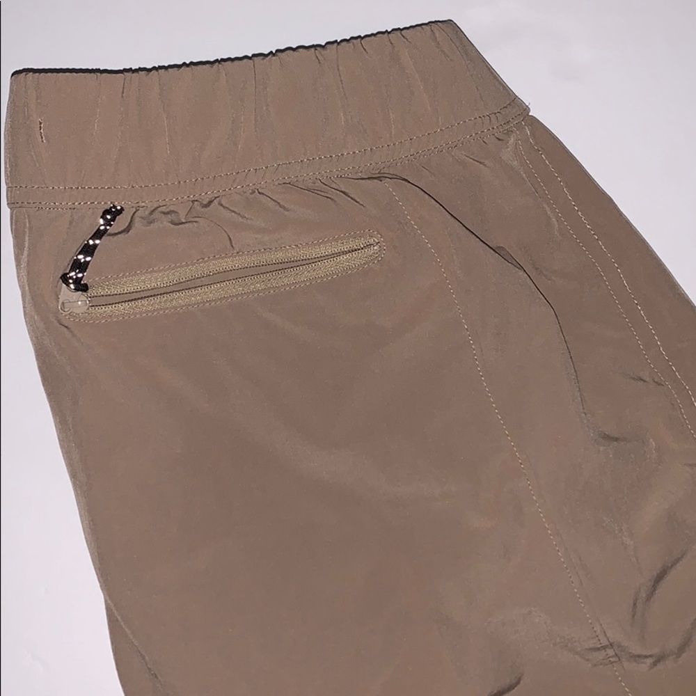 Women’s Khaki Magellan Skort